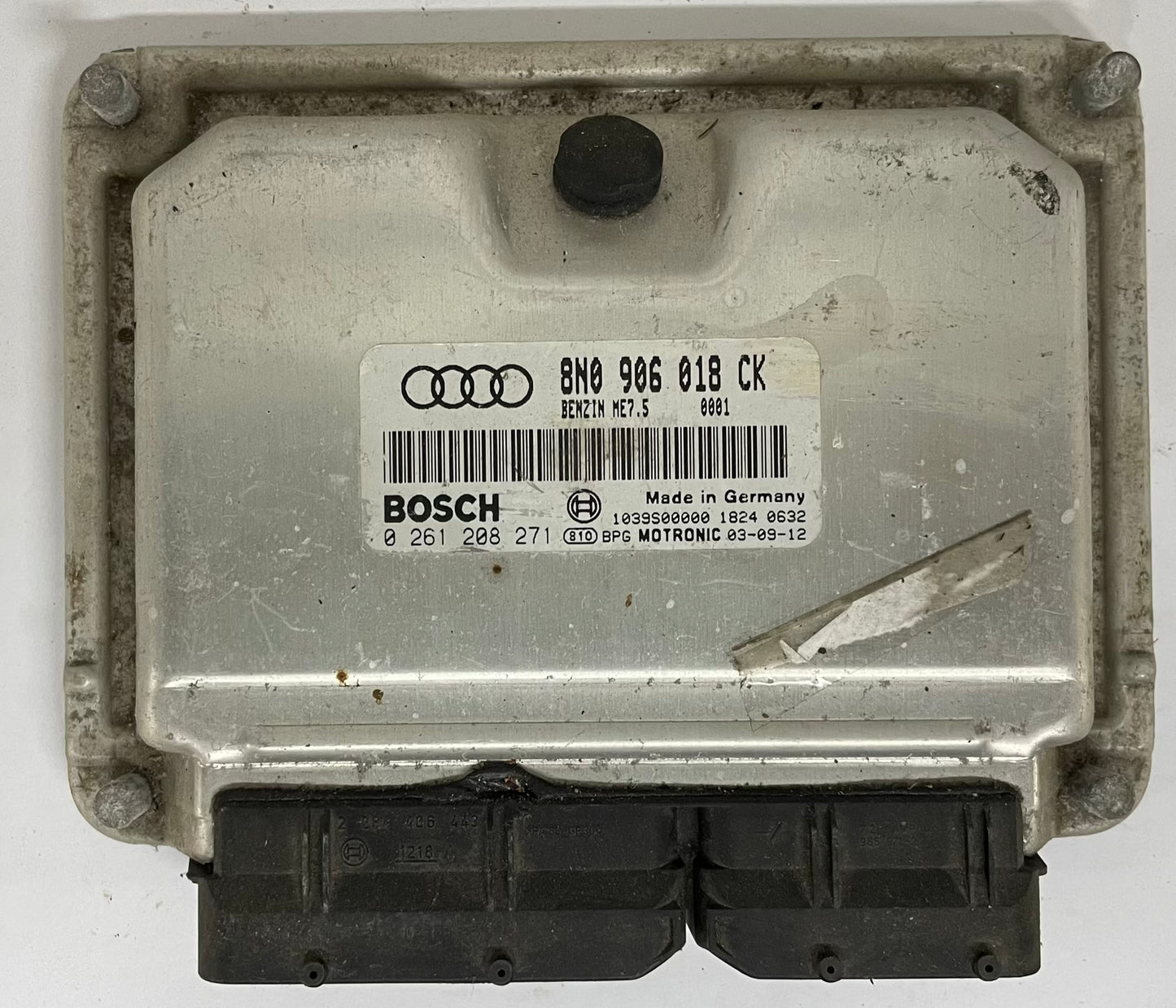 Audi   8N0 906 018 CK